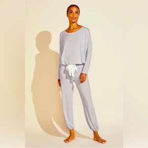 4 piece Eberjay slouchy pajamas pants and shorts, 2 tops size small/medium